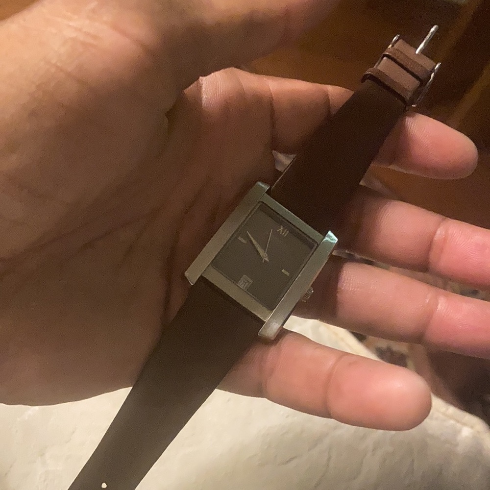 Kenneth Cole Watch - Picture 2 of 5